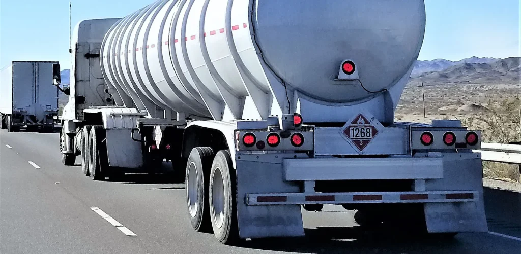 Safety protocols in the transportation of hazardous materials: From standardization to personalization