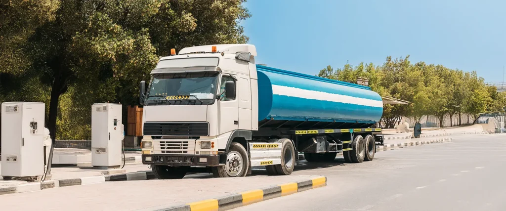 Risk management strategies during natural disasters